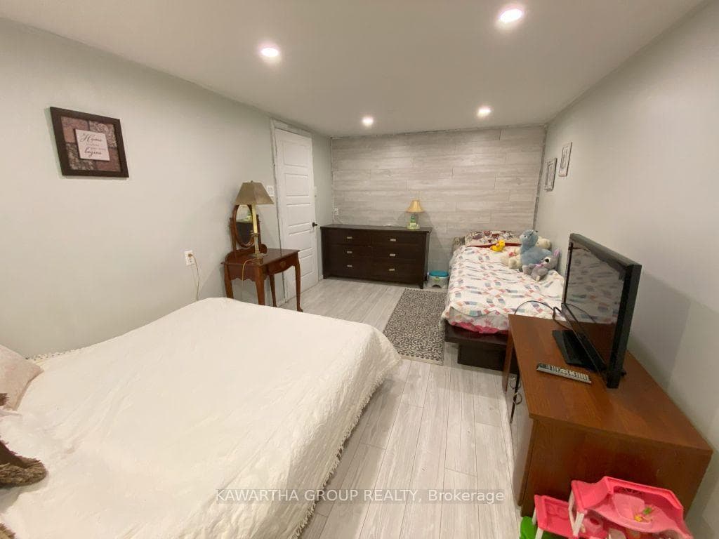 Lower Level Bedroom 4