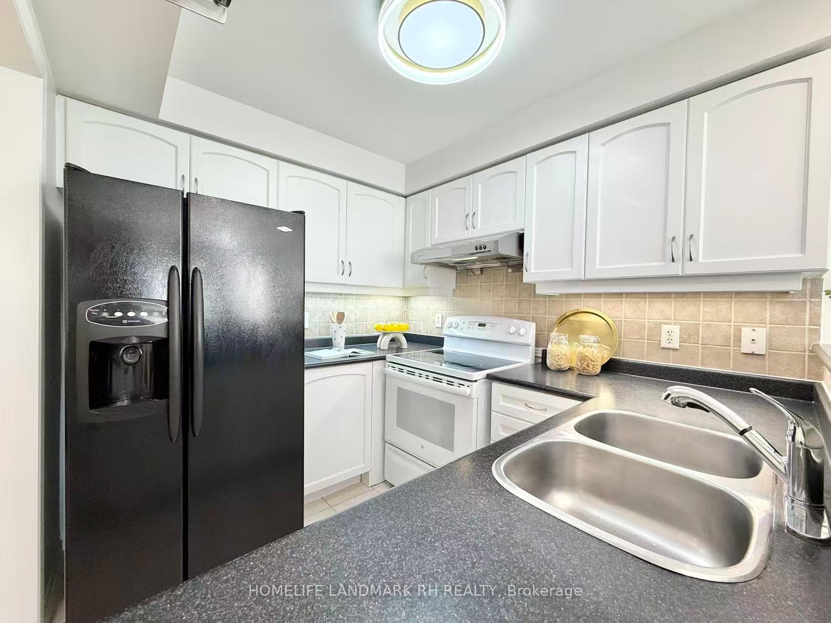 1850 Imperial Way photo 5