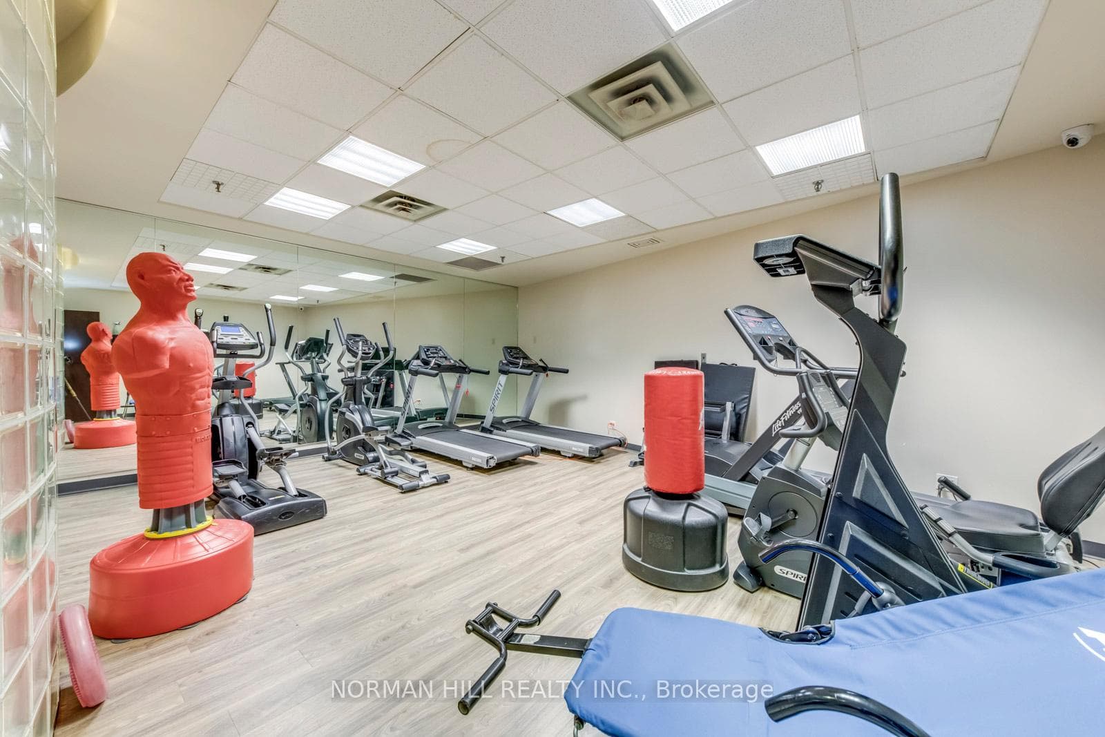 50 Eglinton Avenue Unit 609 photo 29