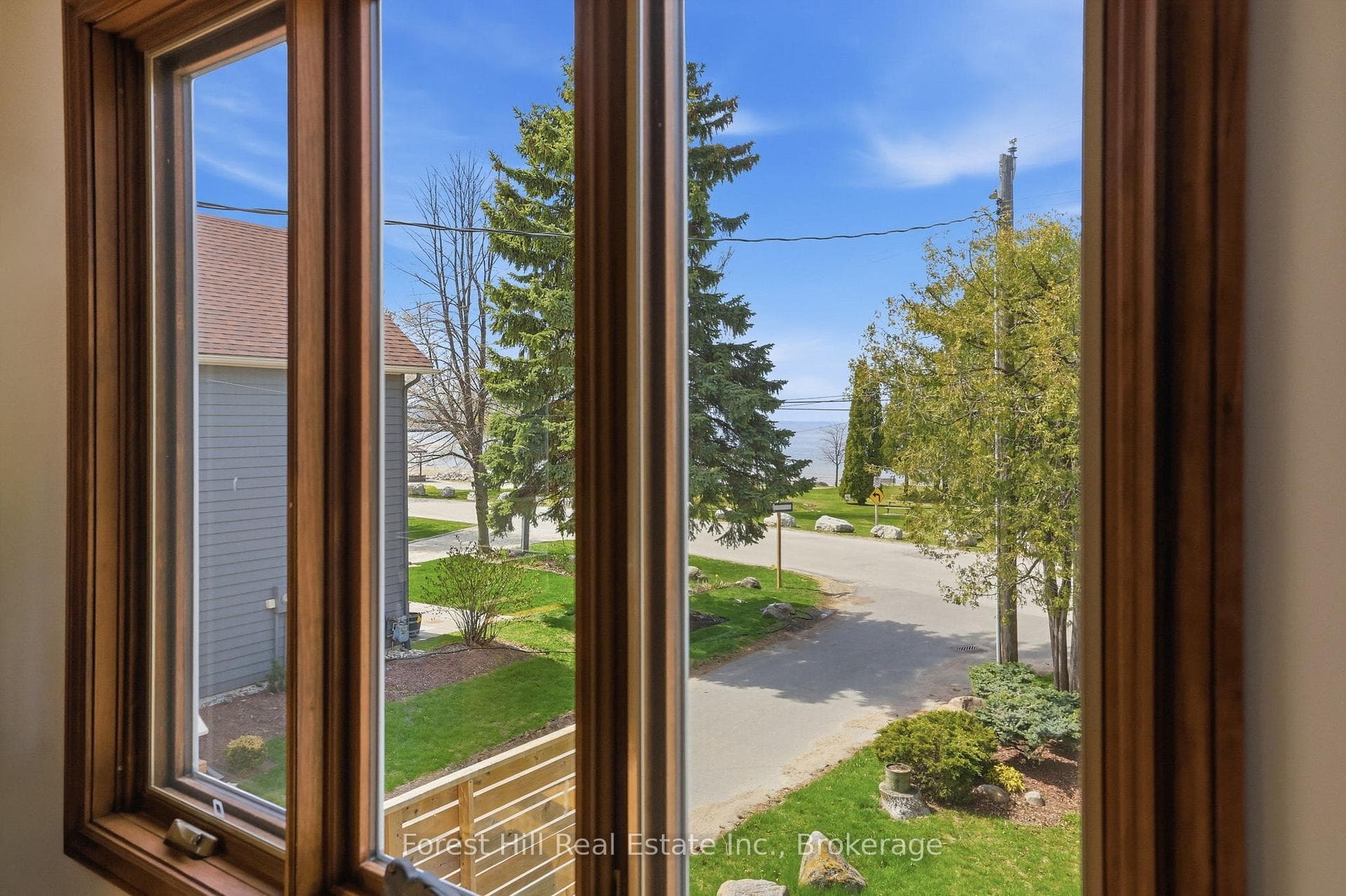 81 St Lawrence Street photo 26
