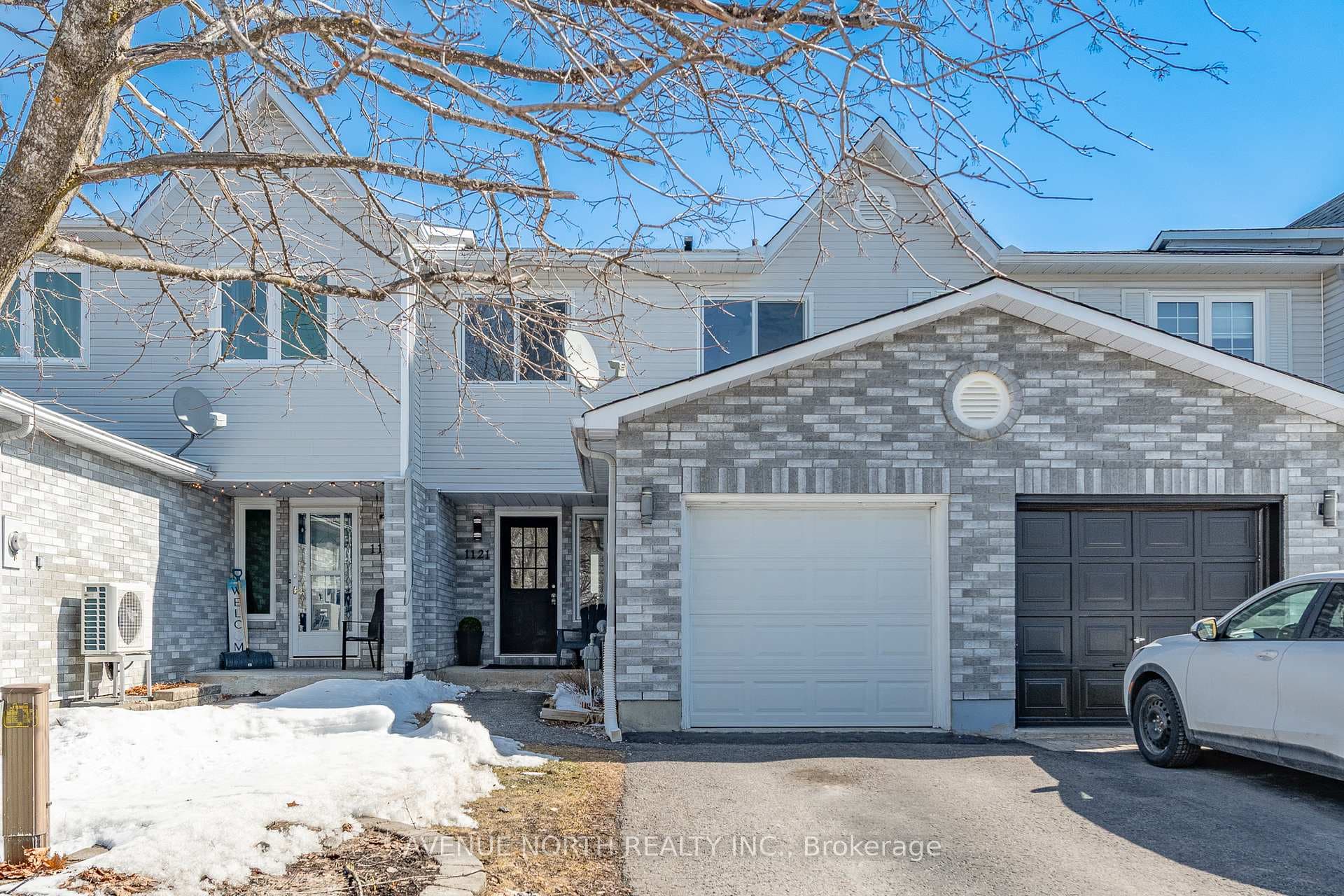 1121 Dianne Street photo 1