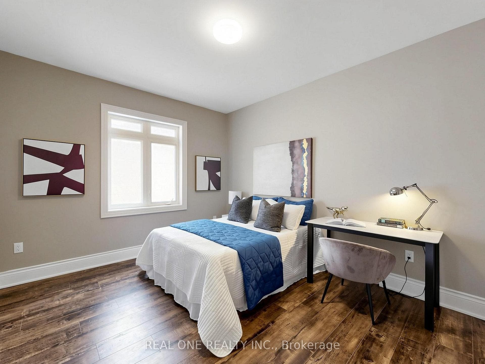 111 Headwind Boulevard photo 30