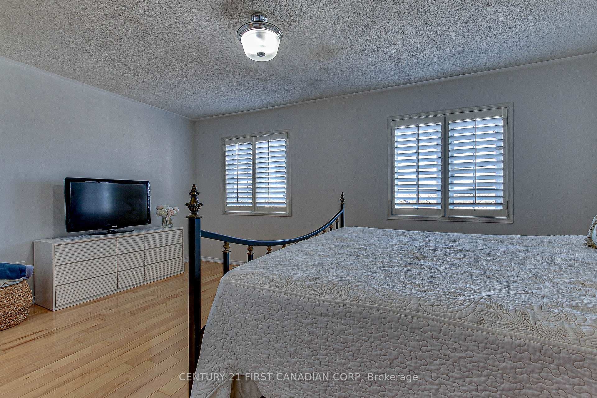 2362 Sutton Drive photo 23