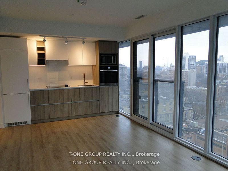 319 Jarvis Street Unit 1002 photo 1