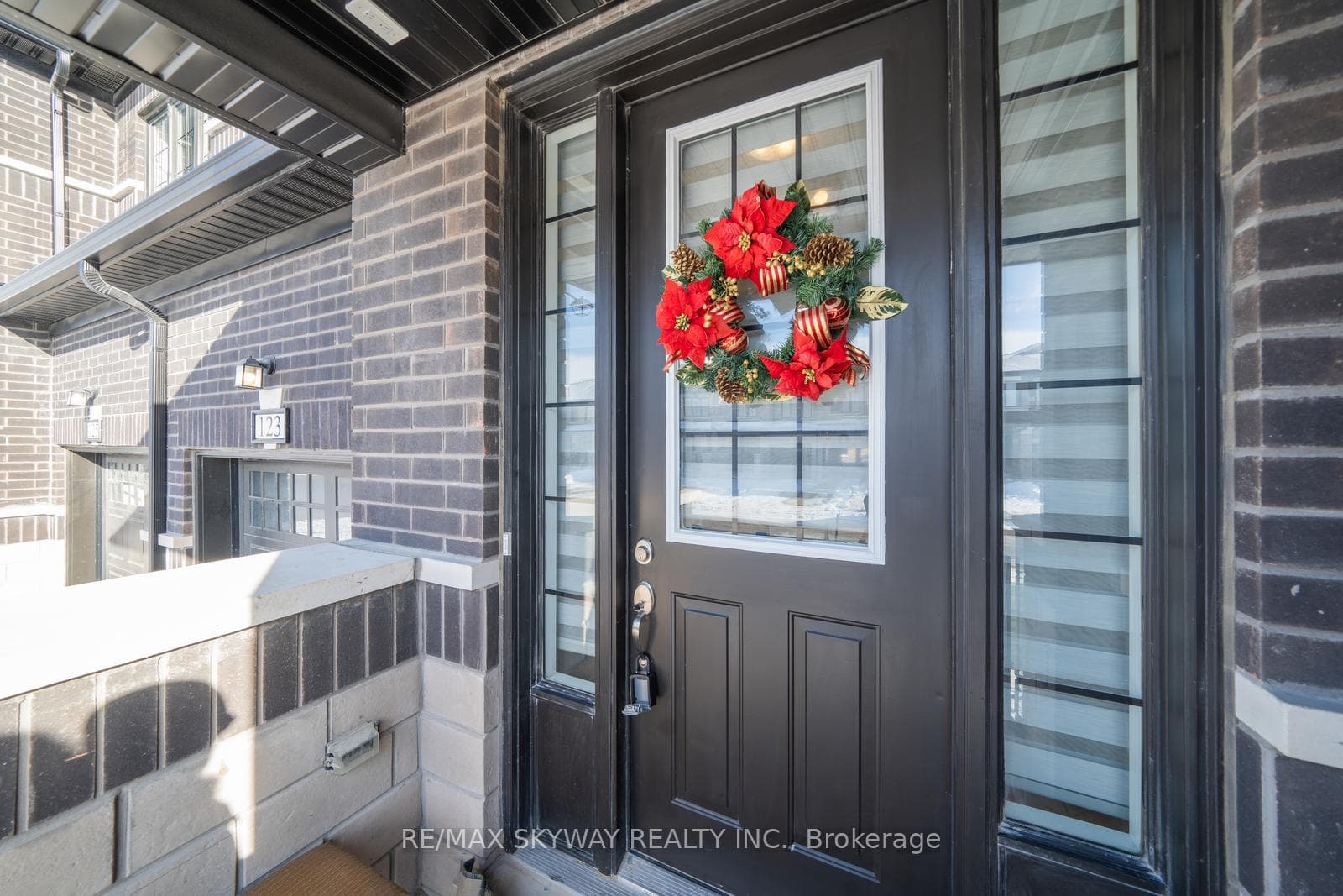 123 Corley Street photo 4