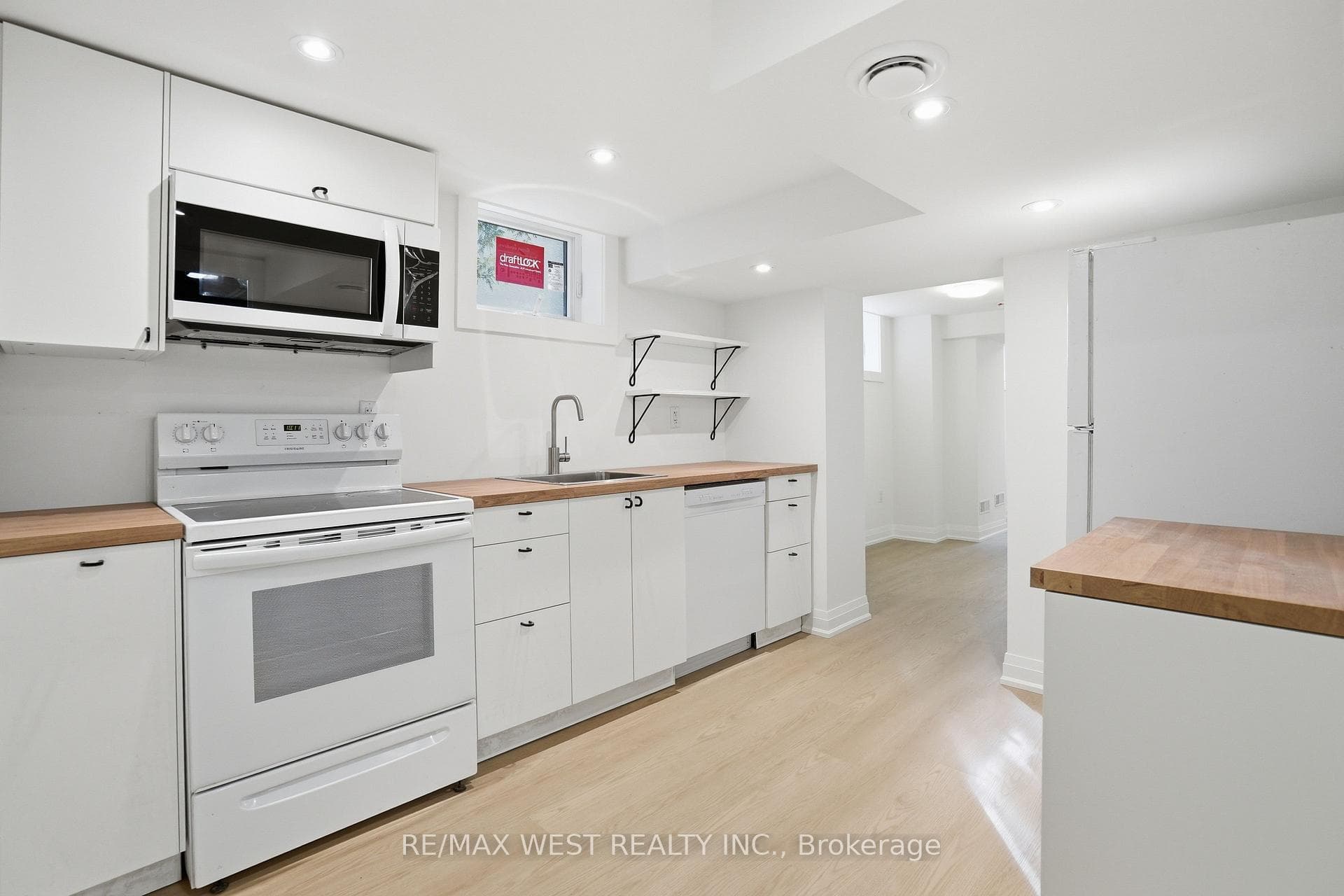 Brand New Never Lived In - Plenty Of Natural Light