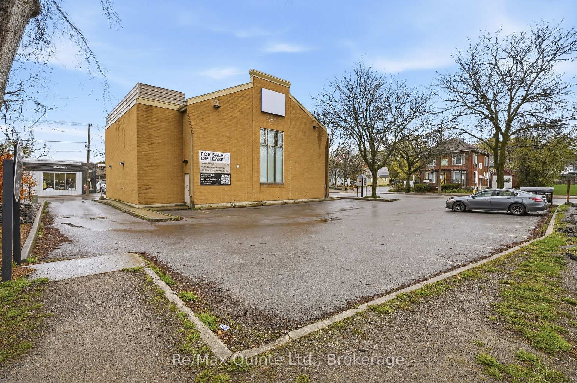 115 Picton Main Street photo 5