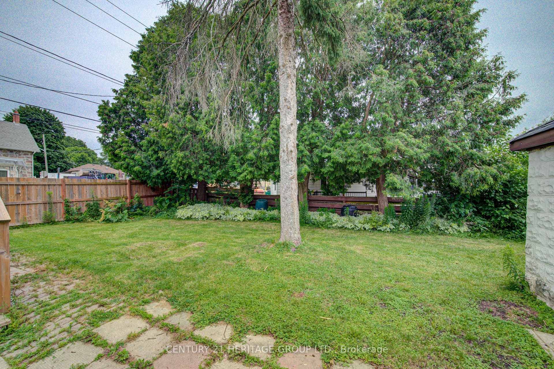 42 Henry Street photo 47