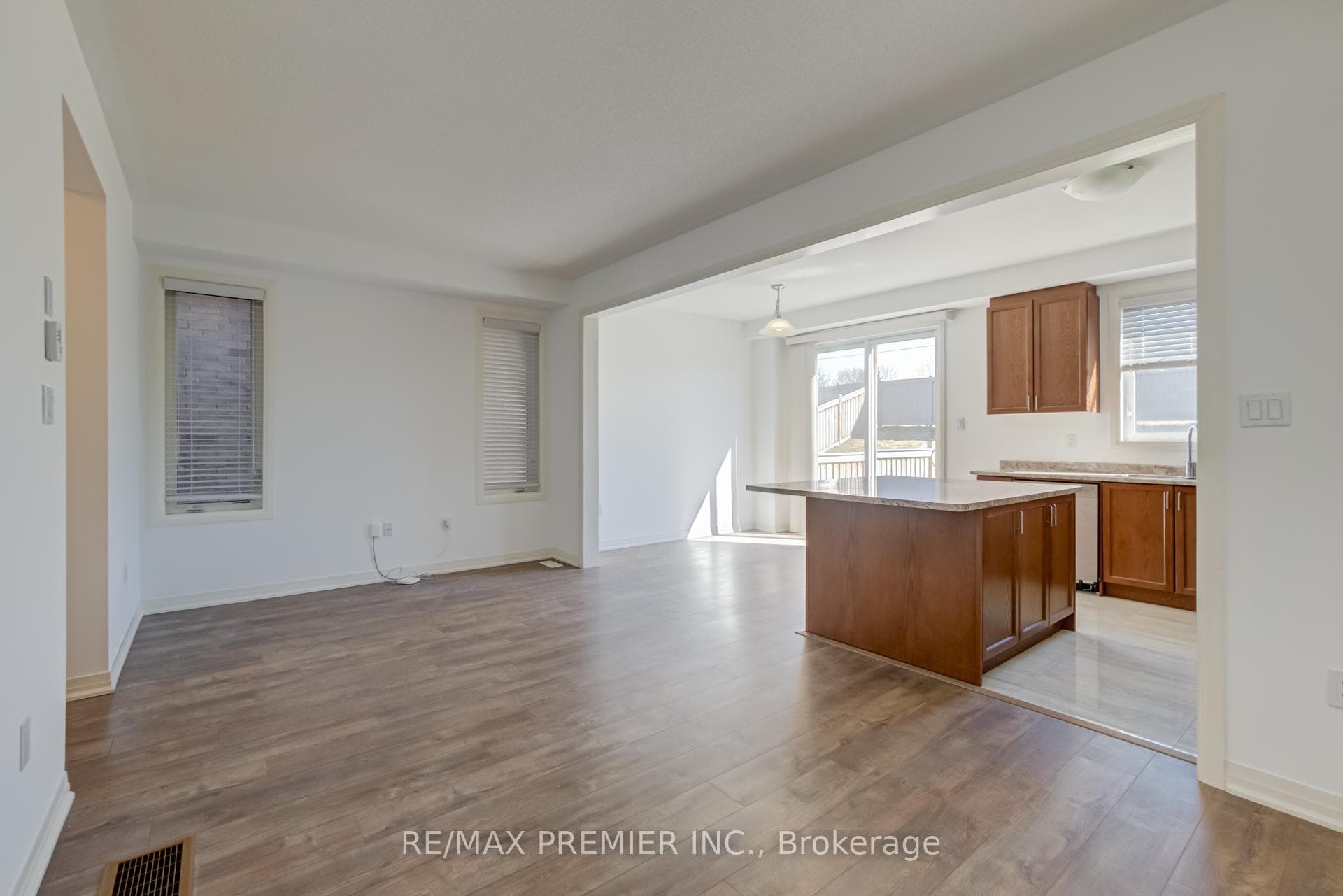 49 Casserley Crescent photo 14