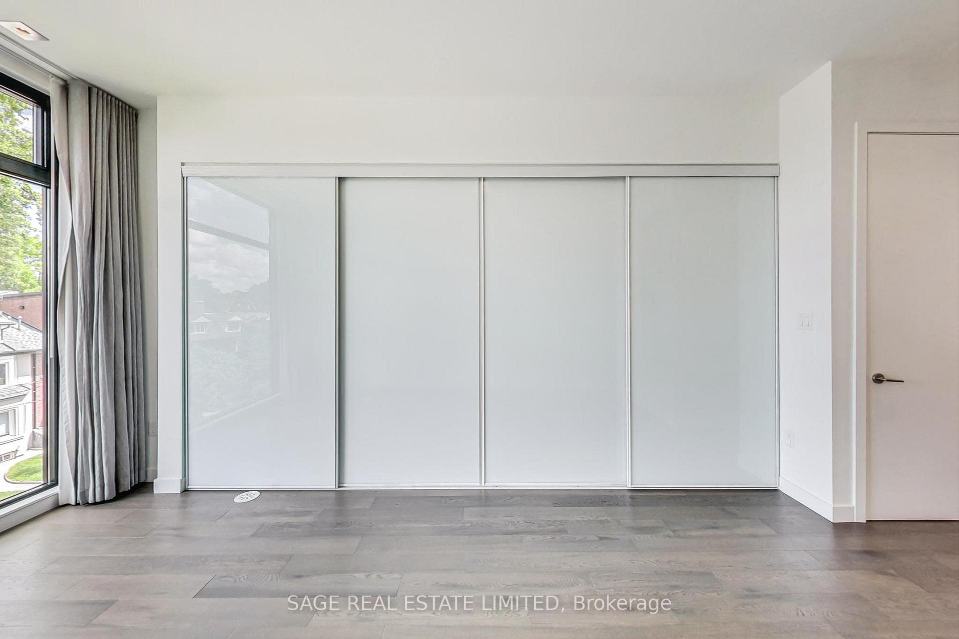 478 Shaw Street photo 20