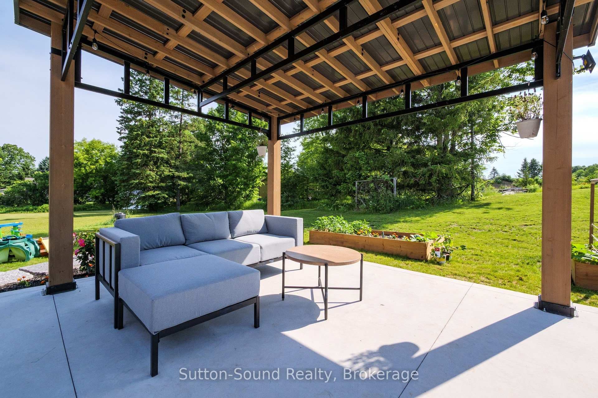 115 Gordon Street photo 11