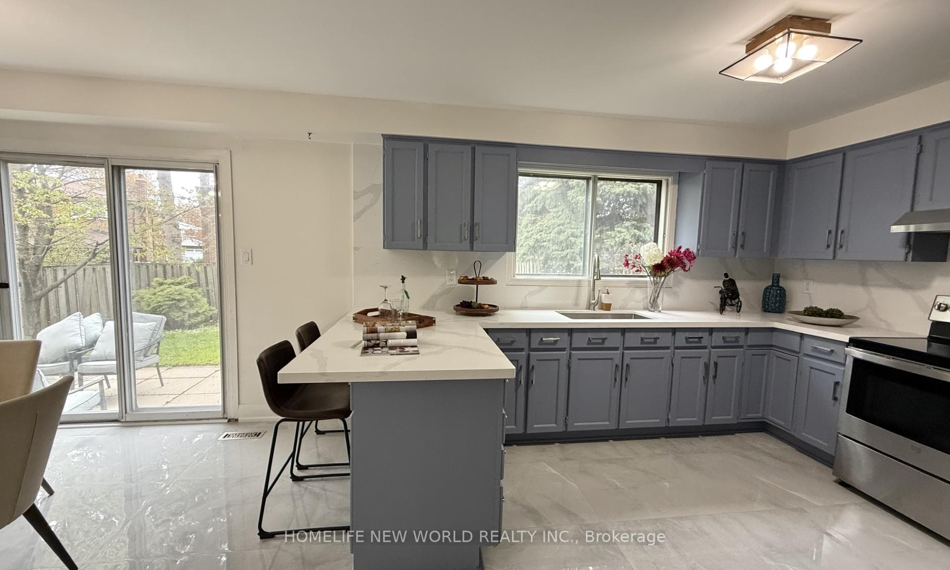 93 Willowbrook Road photo 10
