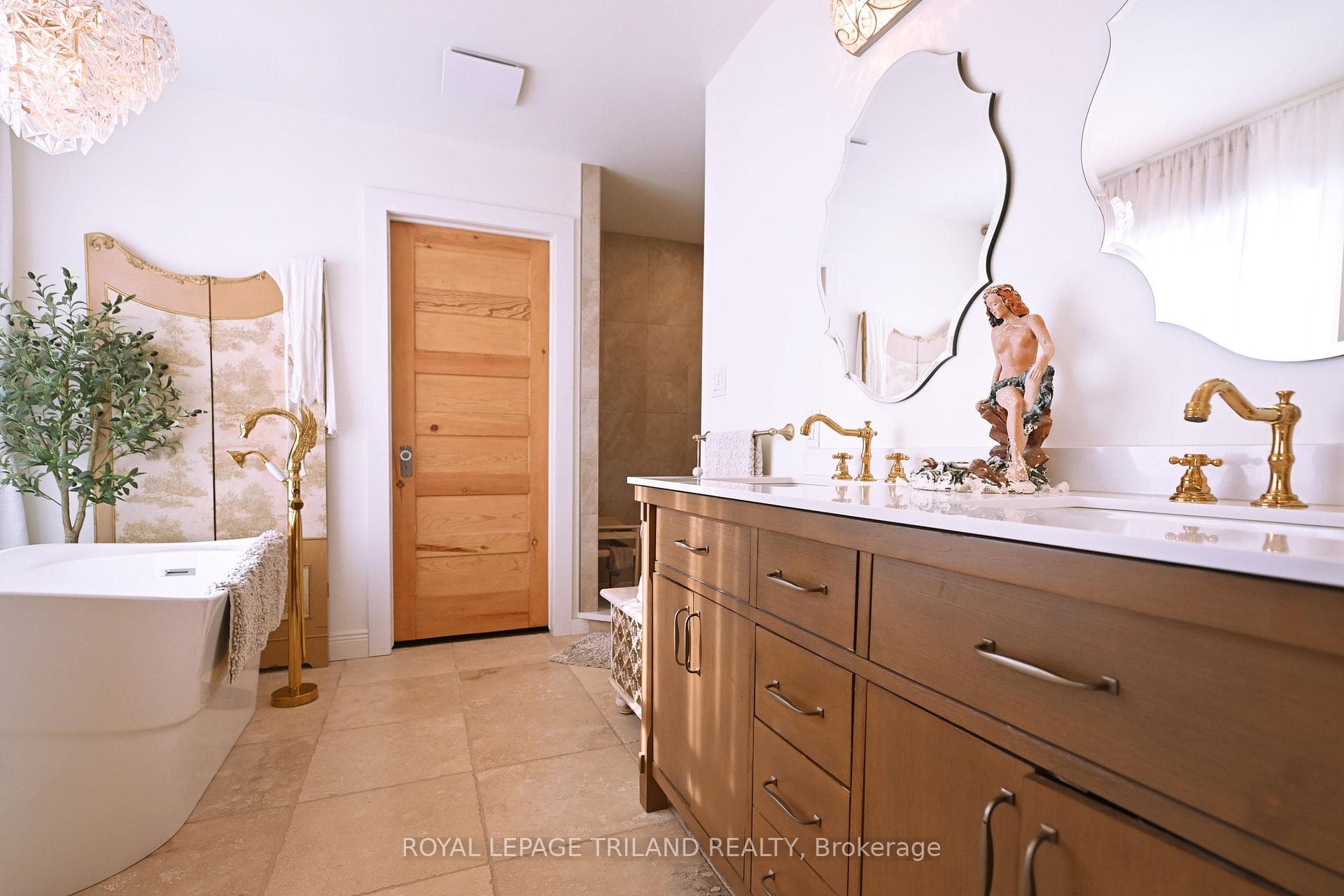 5540 Carriage Road photo 16