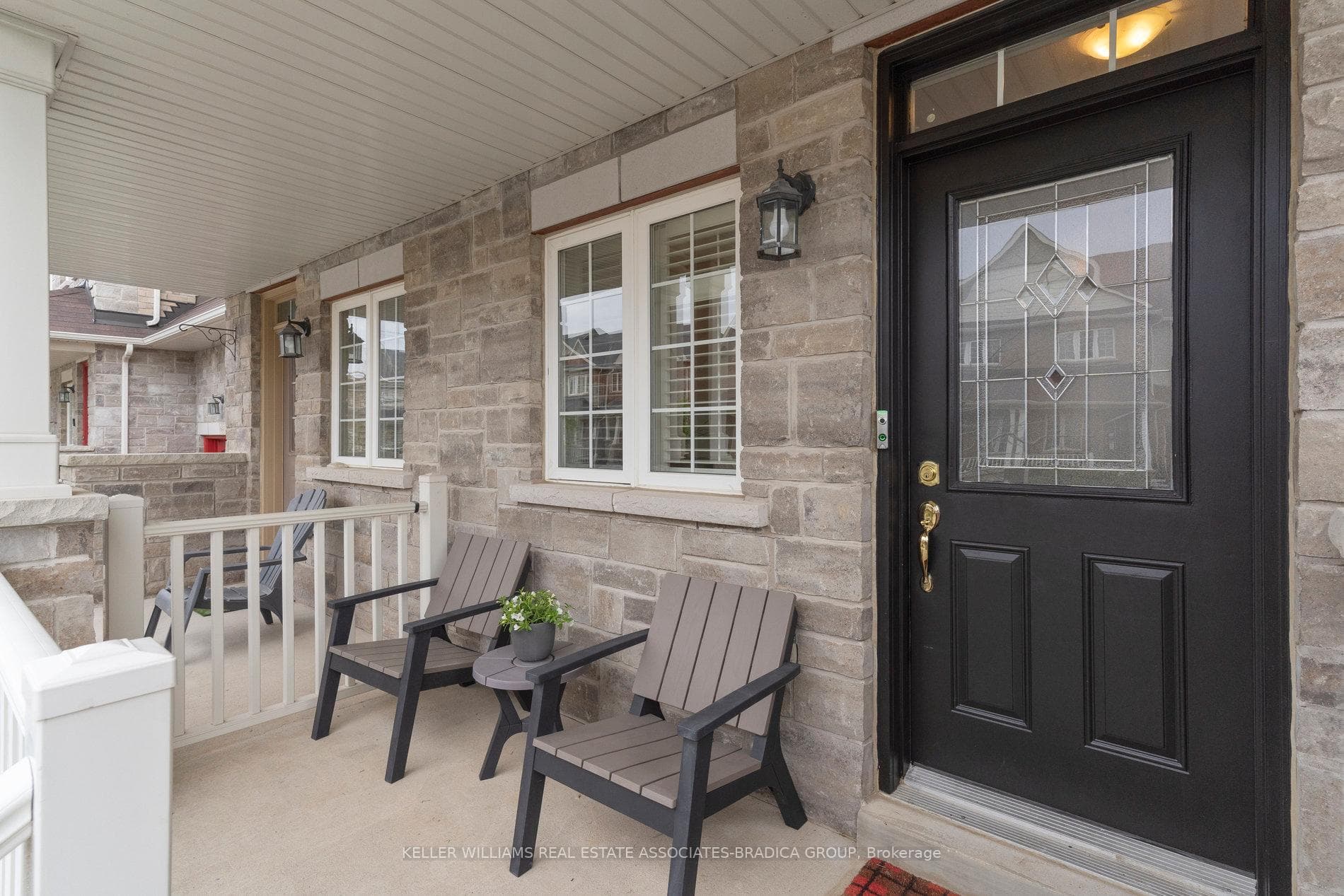 636 Murray Meadows Place photo 3