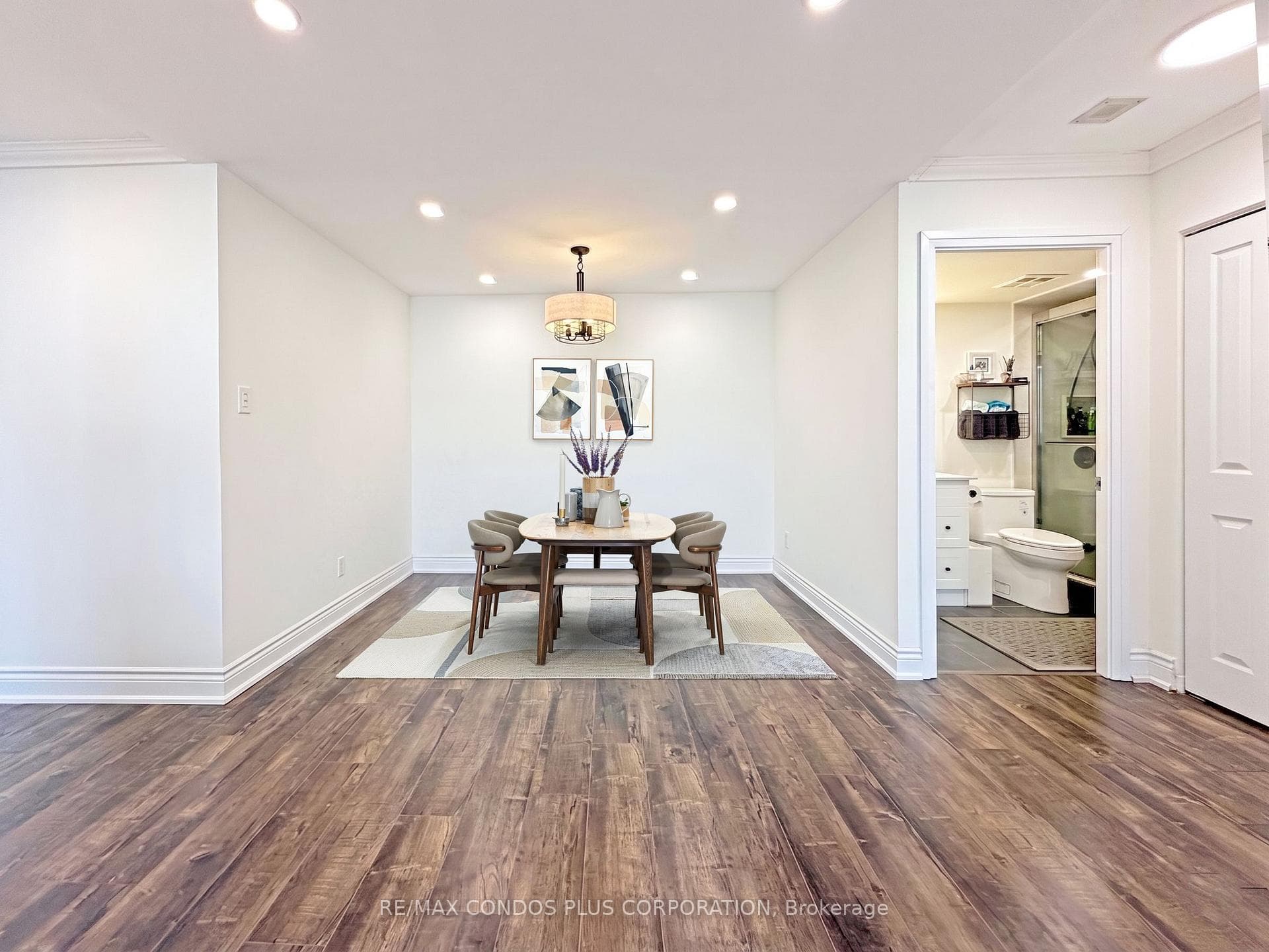 120 Promenade Circle Unit 1509 photo 5