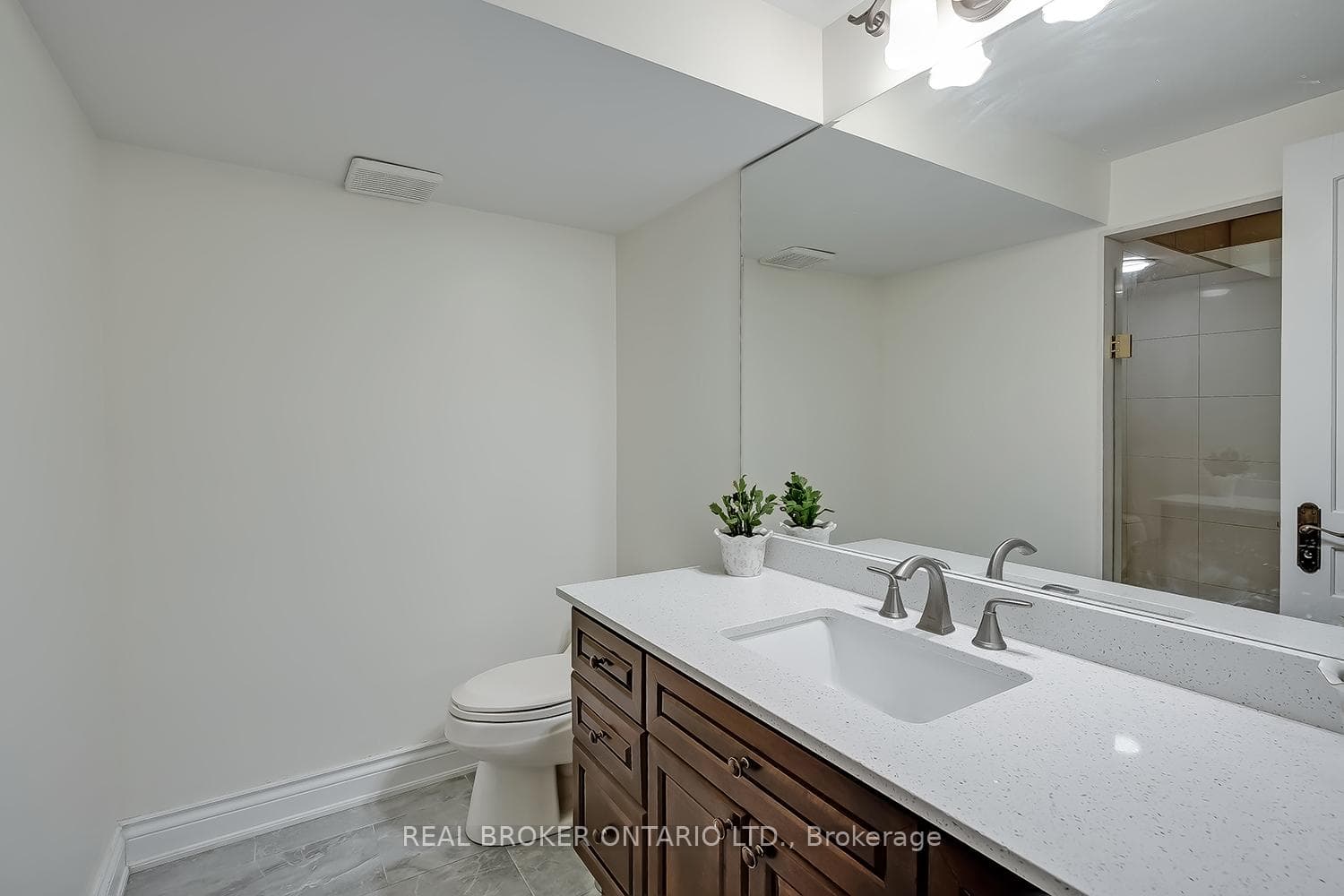 2250 Rockingham Drive Unit 60 photo 37