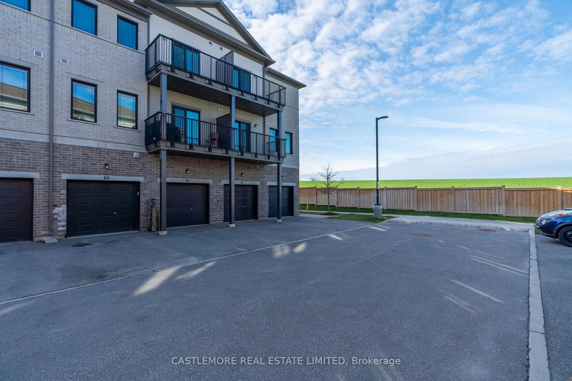 107 westra Drive Unit 60 photo 5