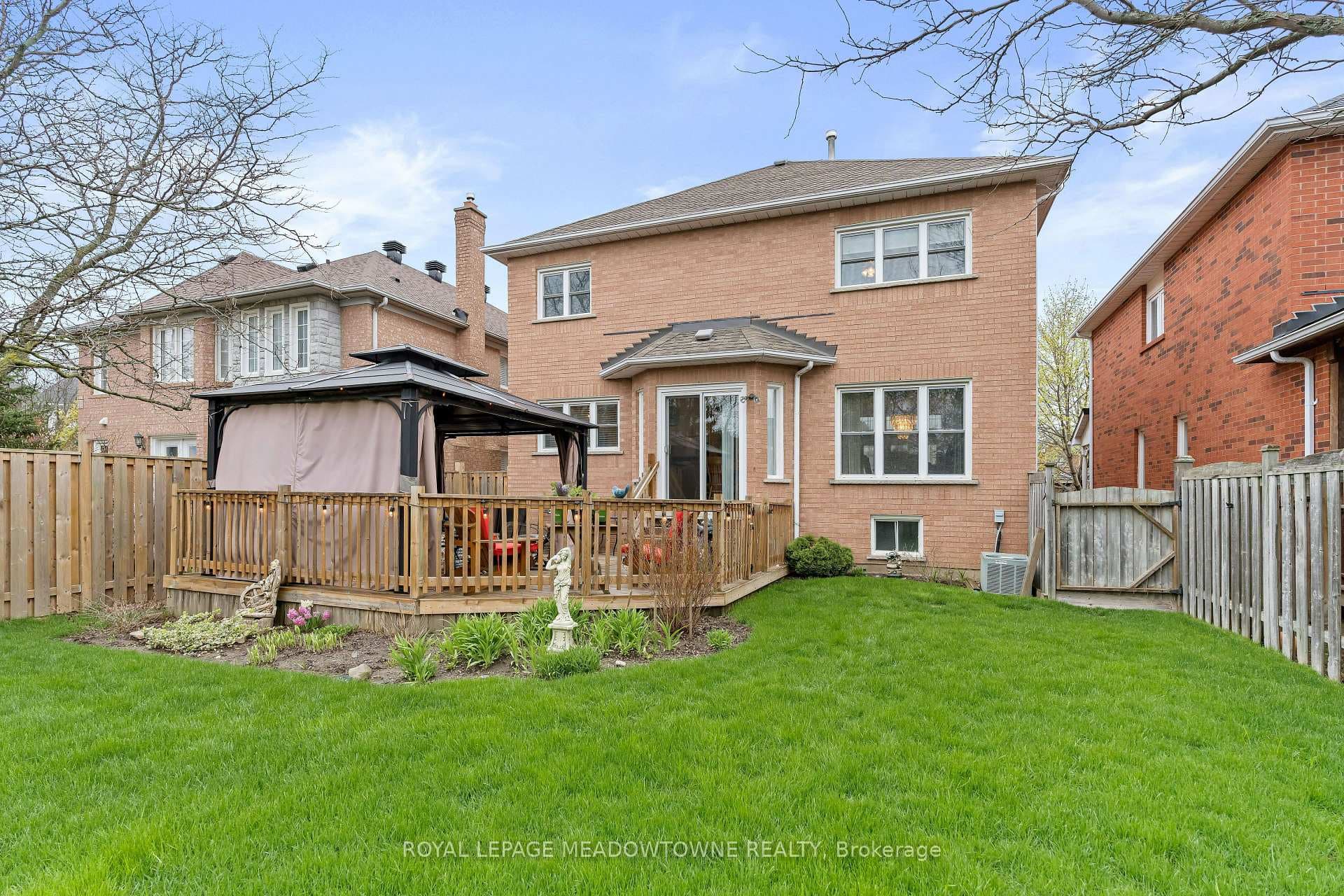 14212 Argyll Road photo 37