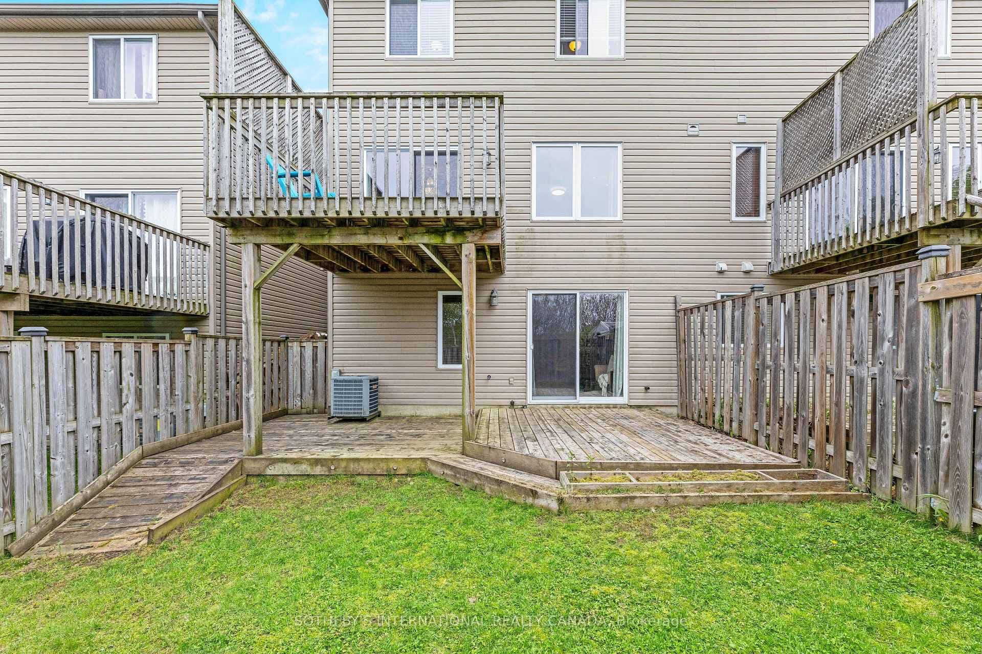 447 Sales Drive photo 29