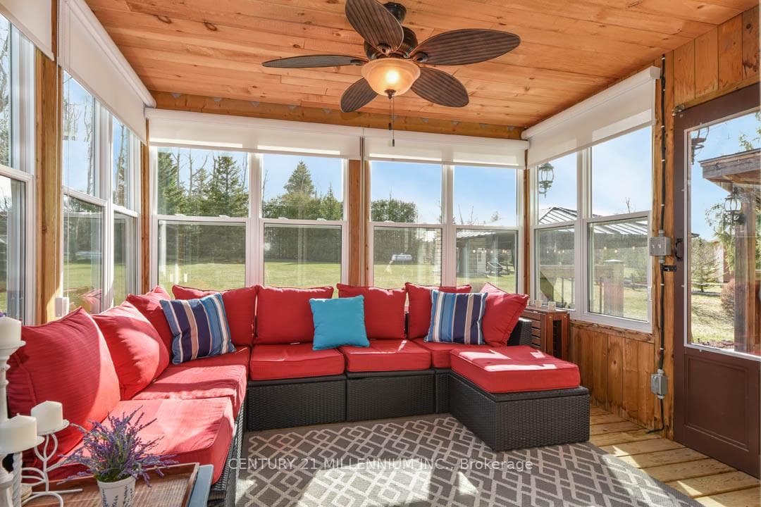 10 Mcconachie Crescent photo 19