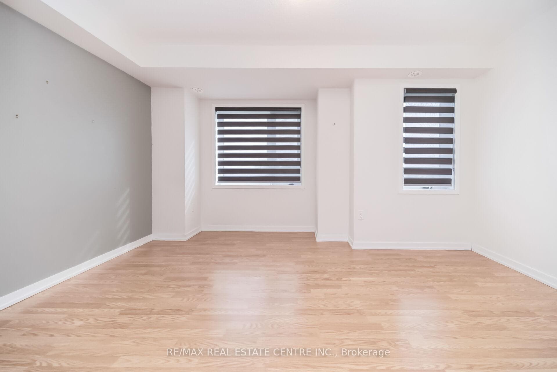 30 Lambert Lane photo 23