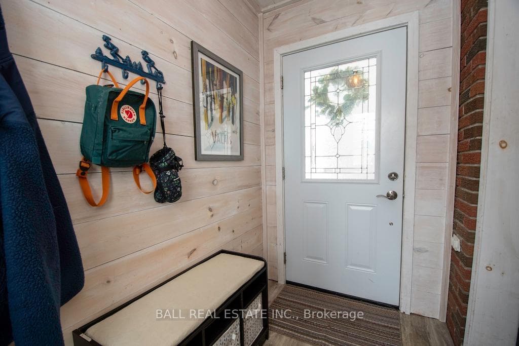 52 Coyle Crescent photo 5