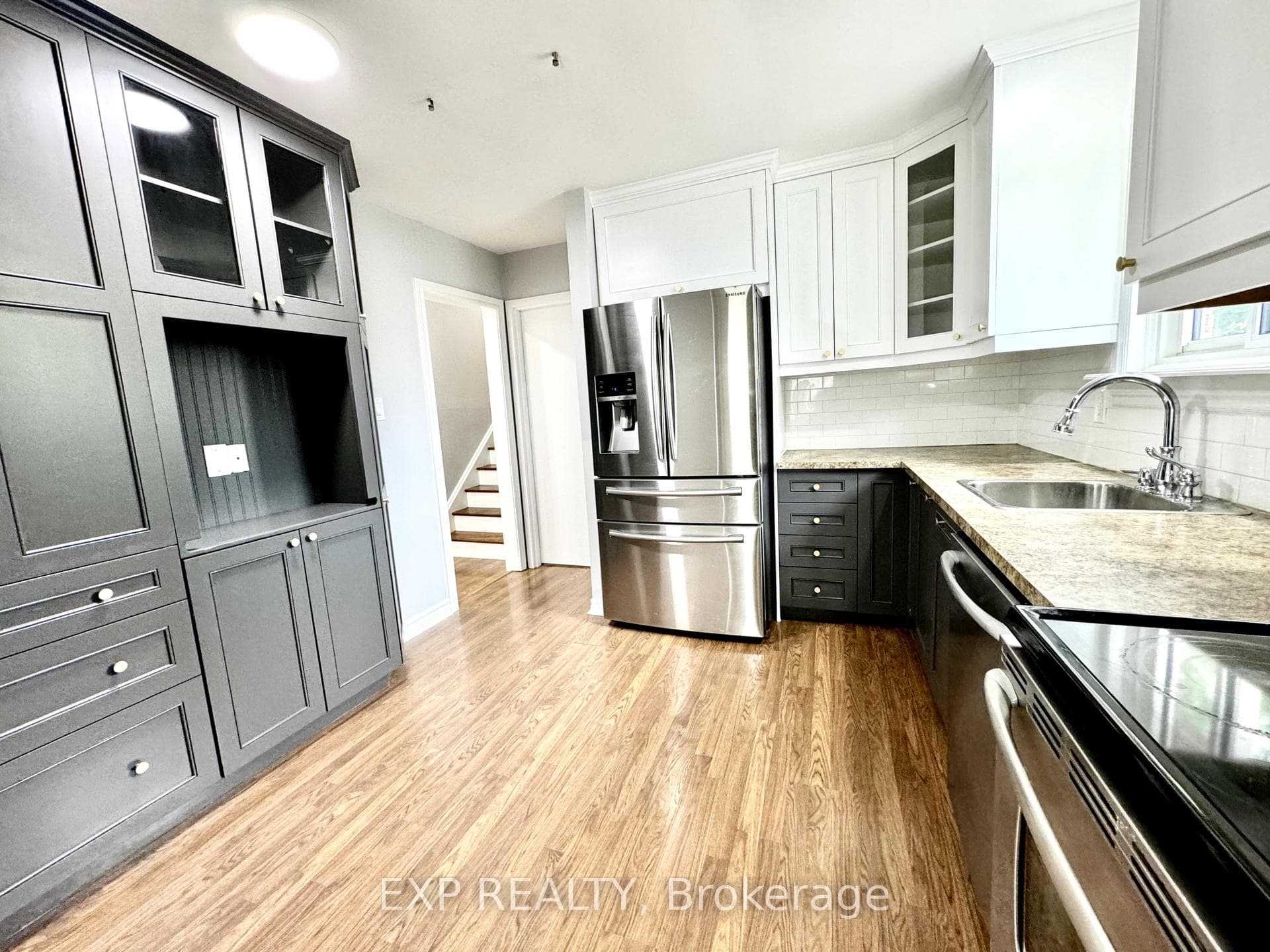 7 Burbank Pl. (Main-Upper) N/A photo 5