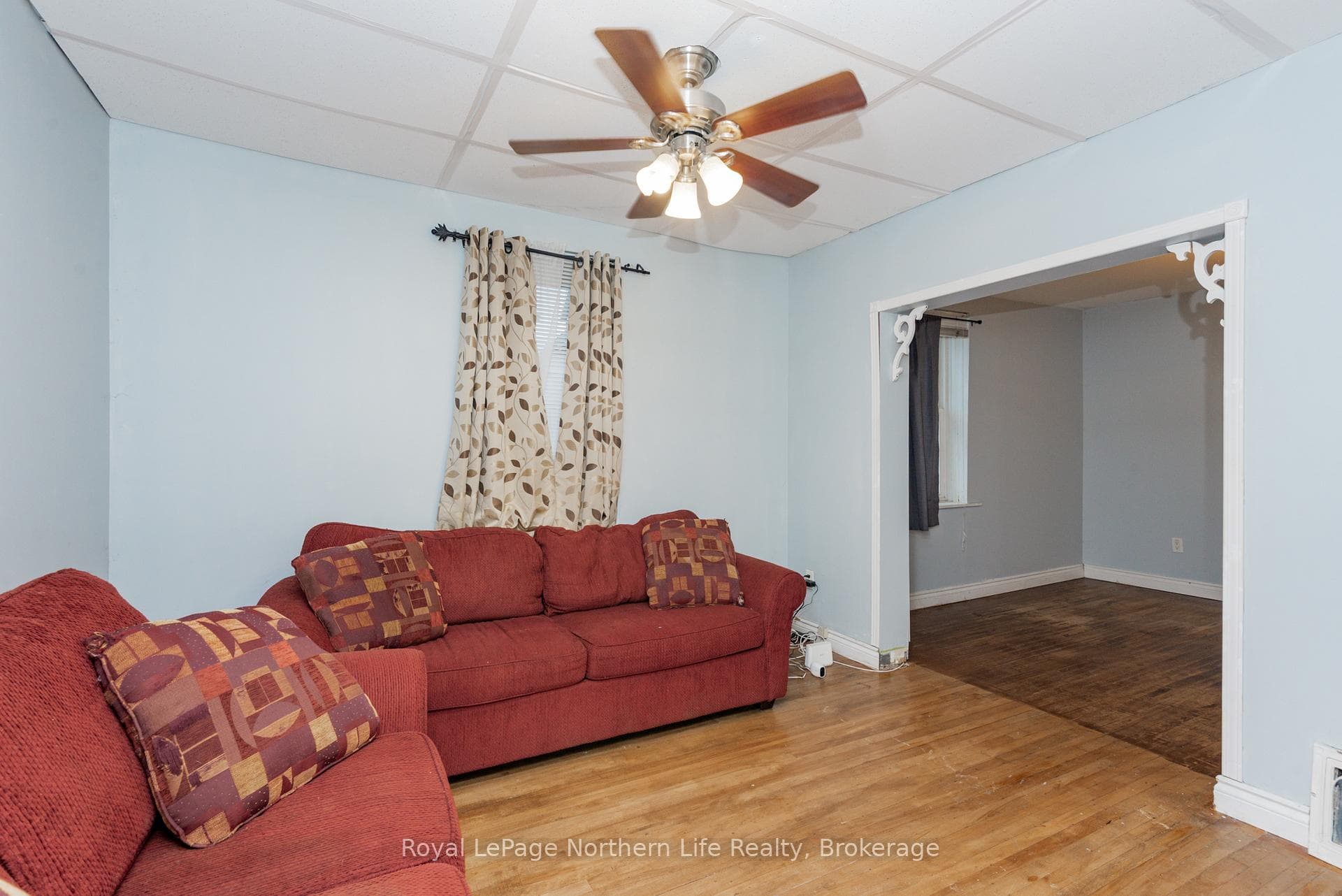 346 John Street photo 5