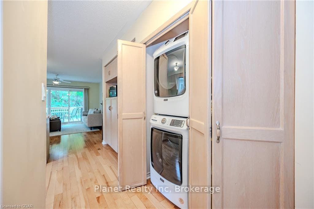 14 SPRUCEHAVEN Court photo 12