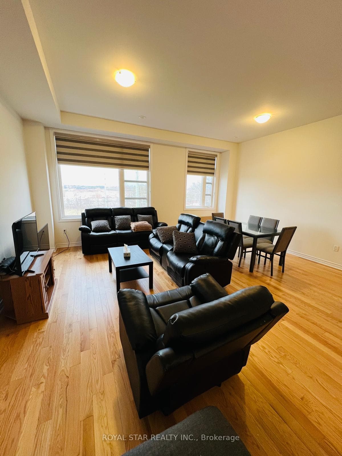 73 Inverary Crescent photo 8
