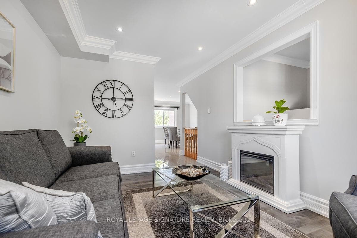 162 Parktree Drive photo 7