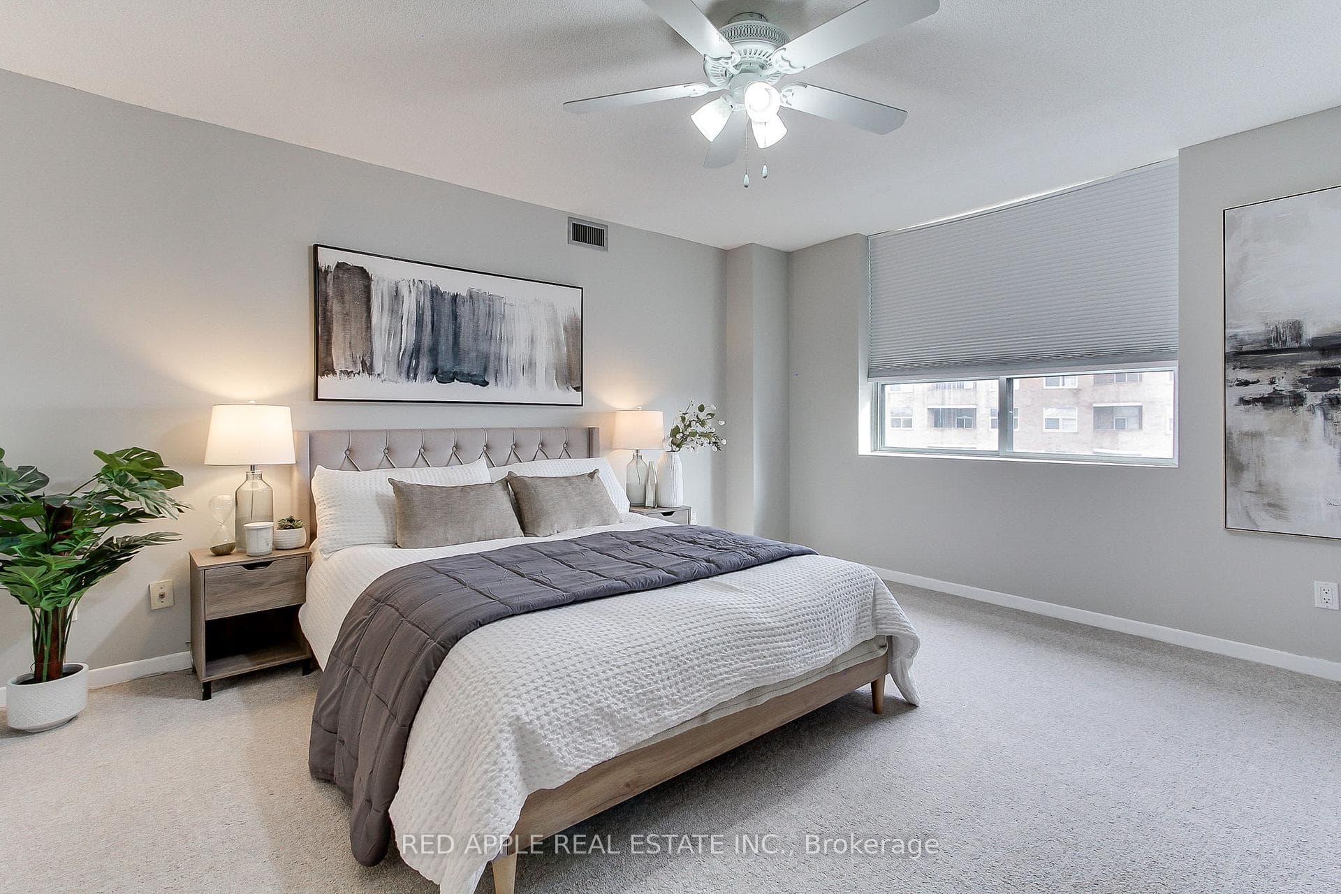 250 Davis Drive Unit 910 photo 16