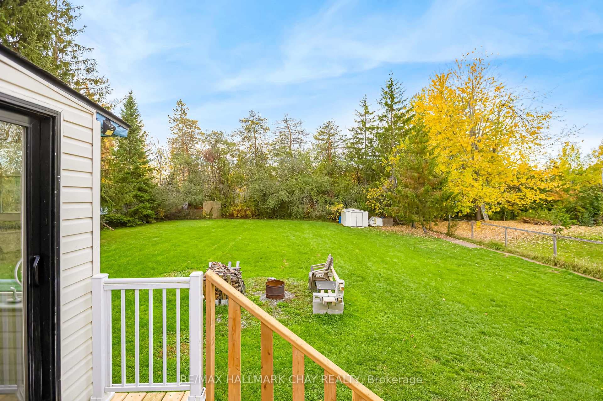 20 Howard Avenue photo 37