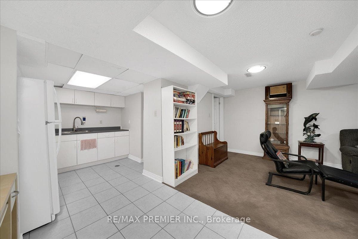 17 Berrydown Drive photo 27