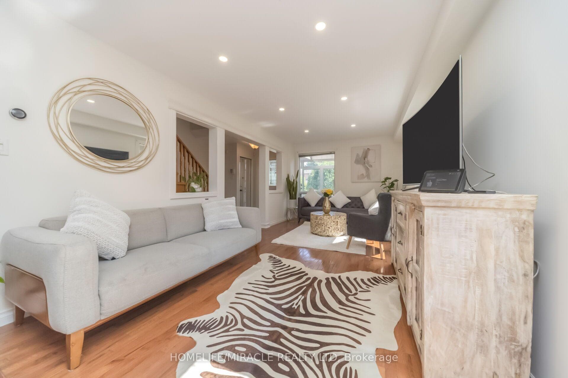 64 Aurora Place photo 11
