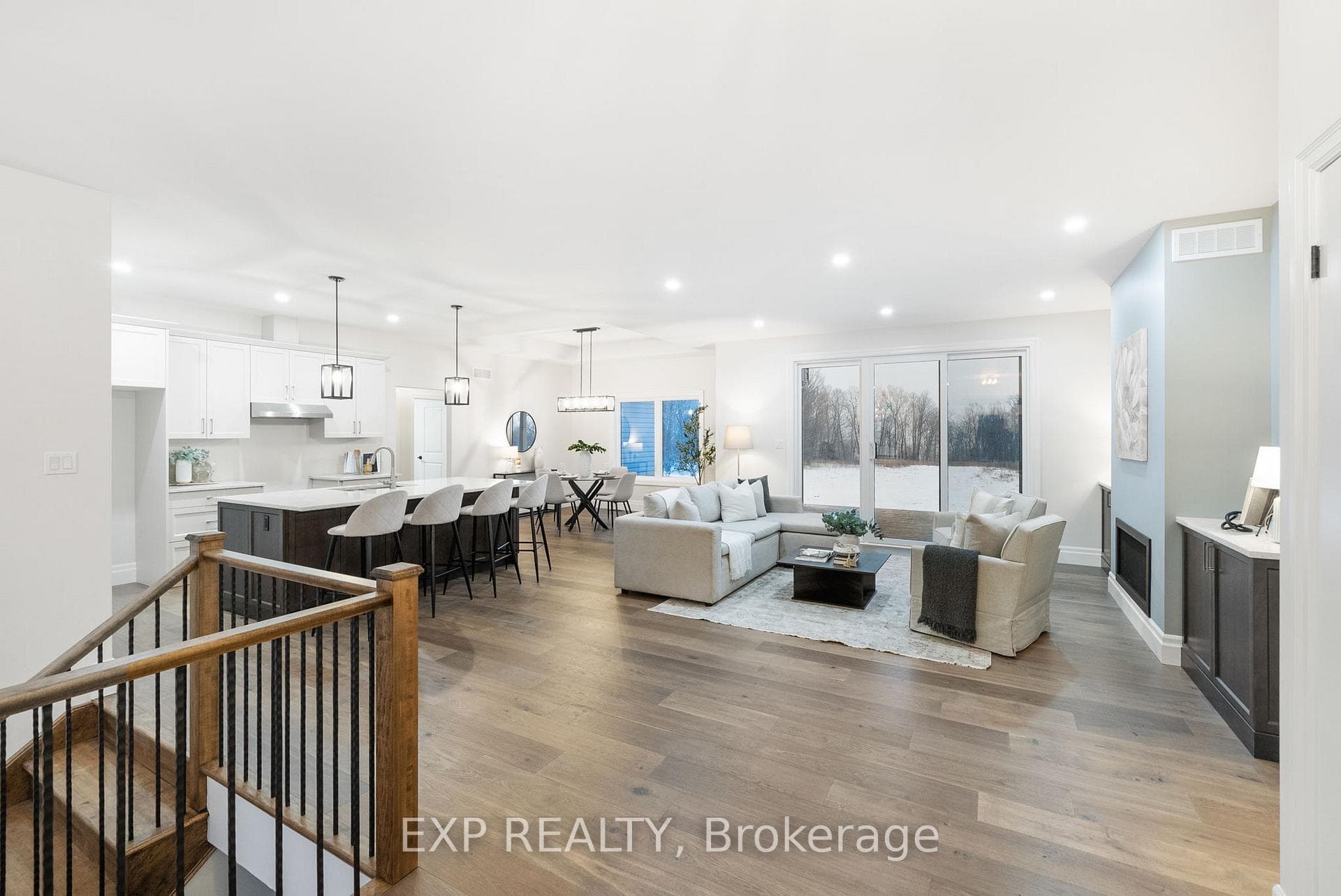 309 Smith Street photo 5