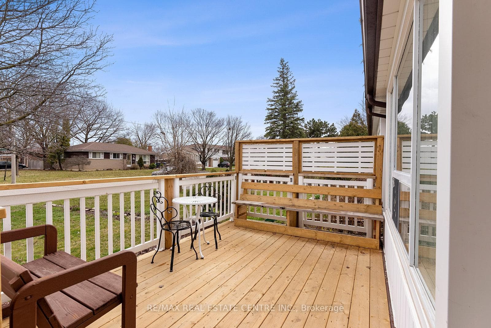 40 Brentwood Drive photo 3