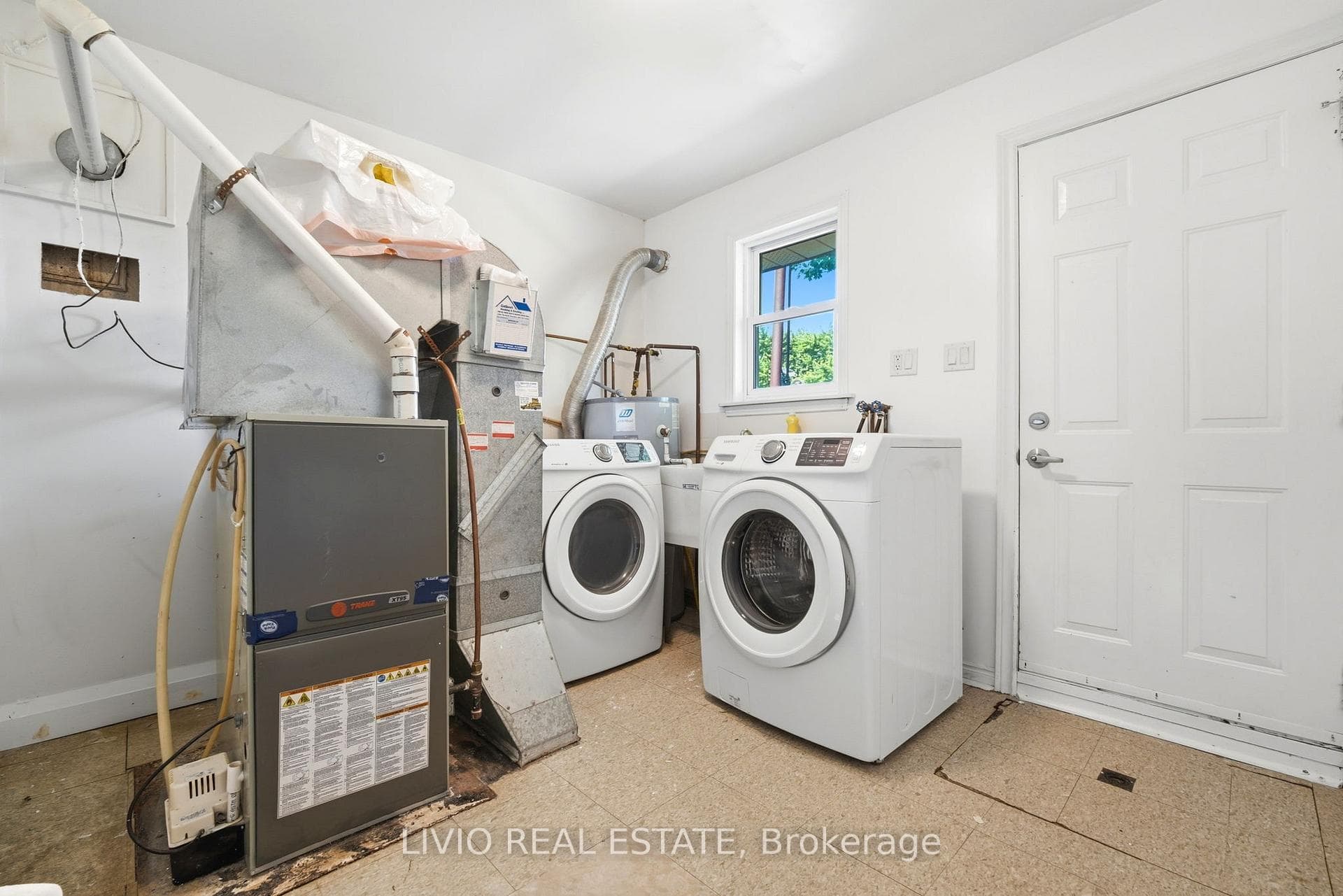 120 Woodburn Road photo 21