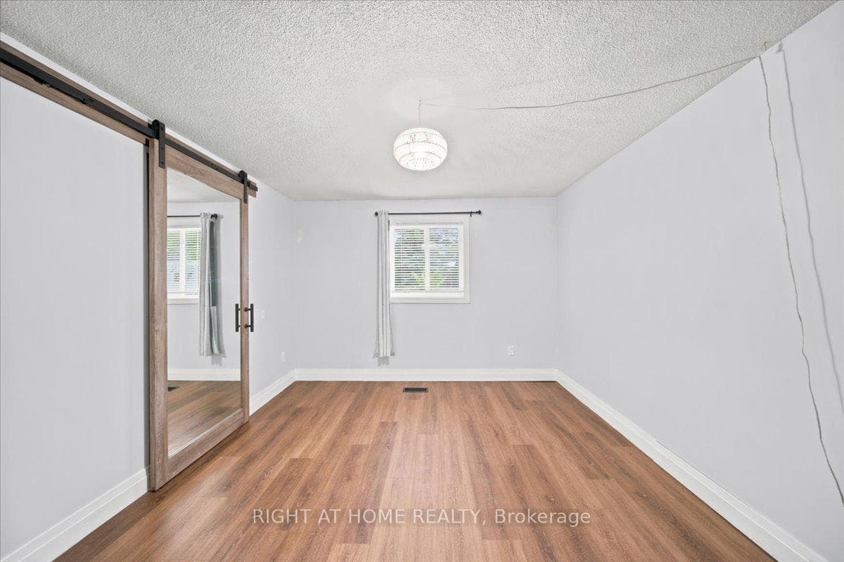 554 Halberstadt Circle photo 19