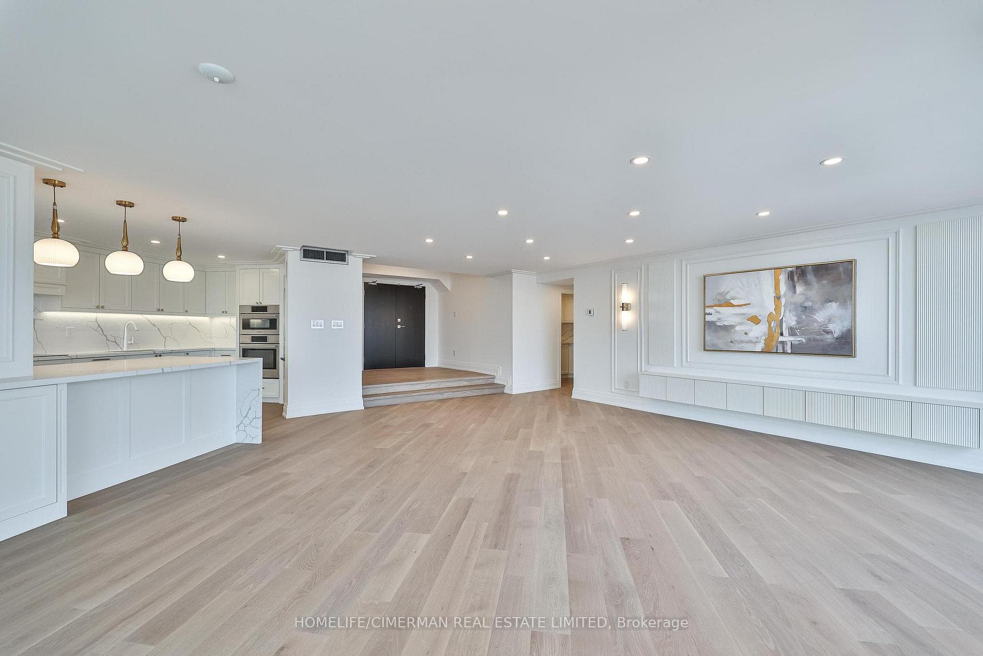 240 Heath Street Unit 1403 photo 4
