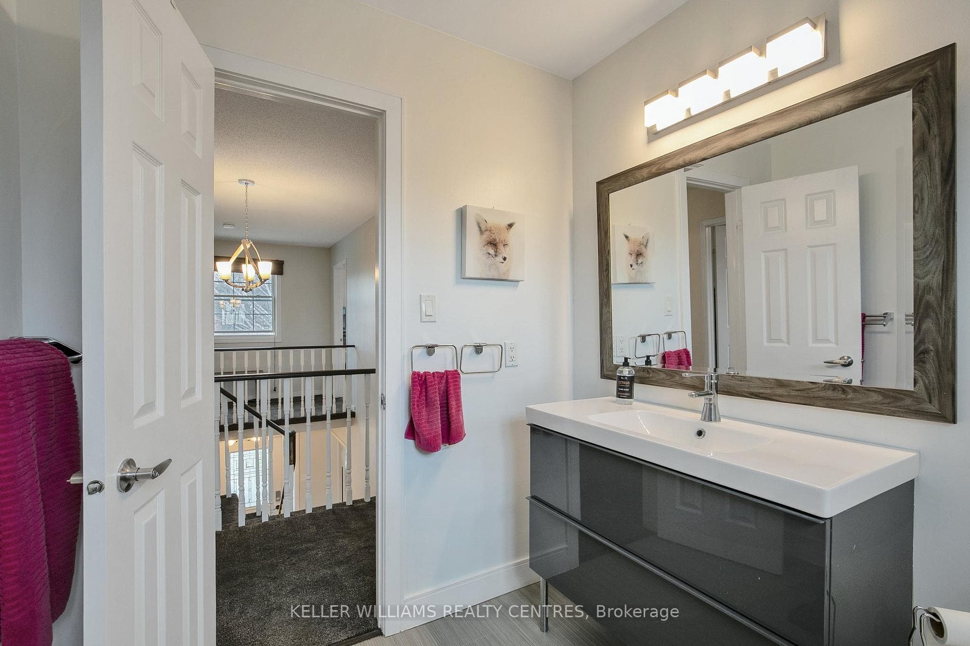 237 Osmond Crescent photo 25