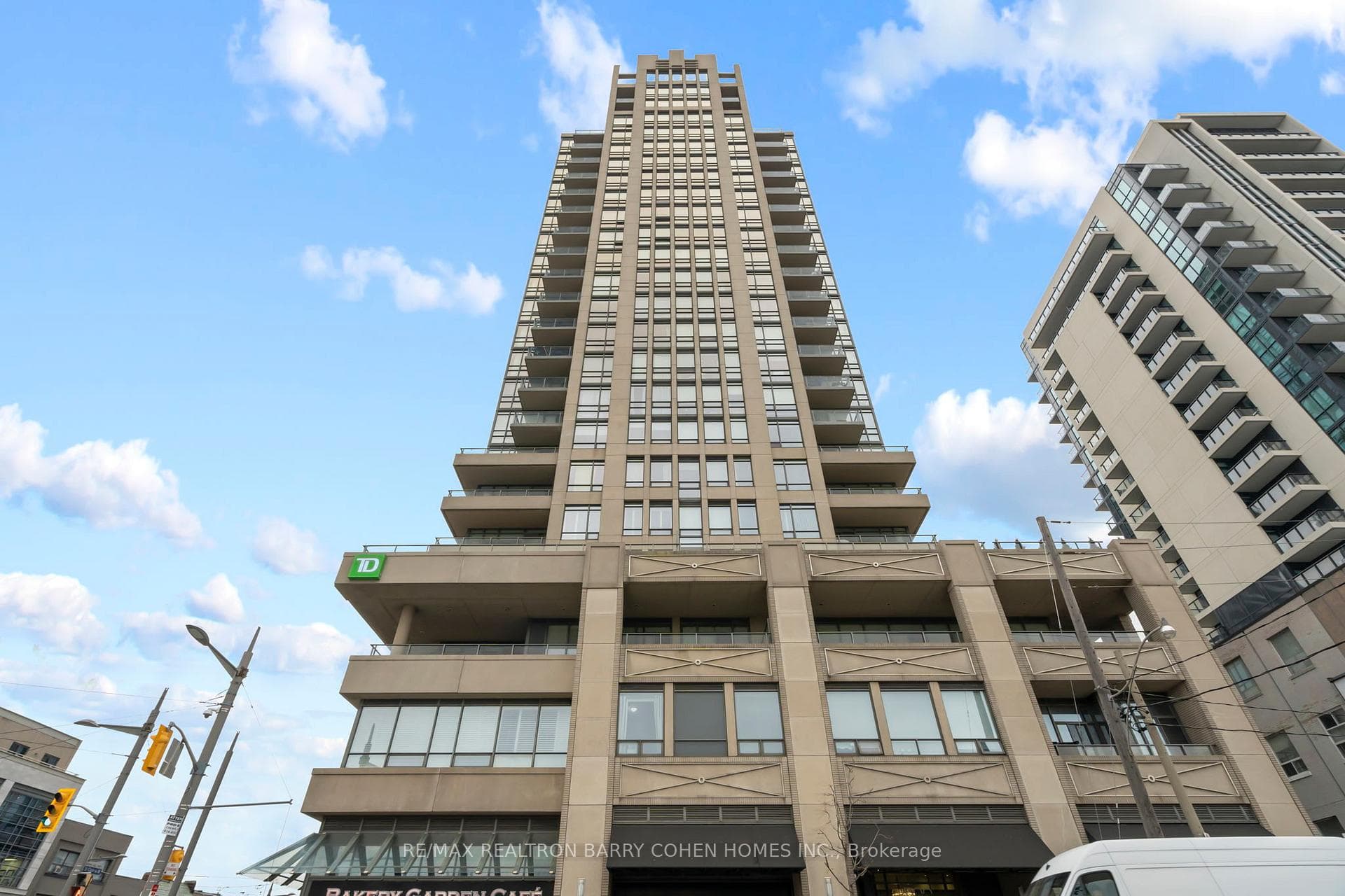 500 St Clair Avenue Unit 2103 photo 3