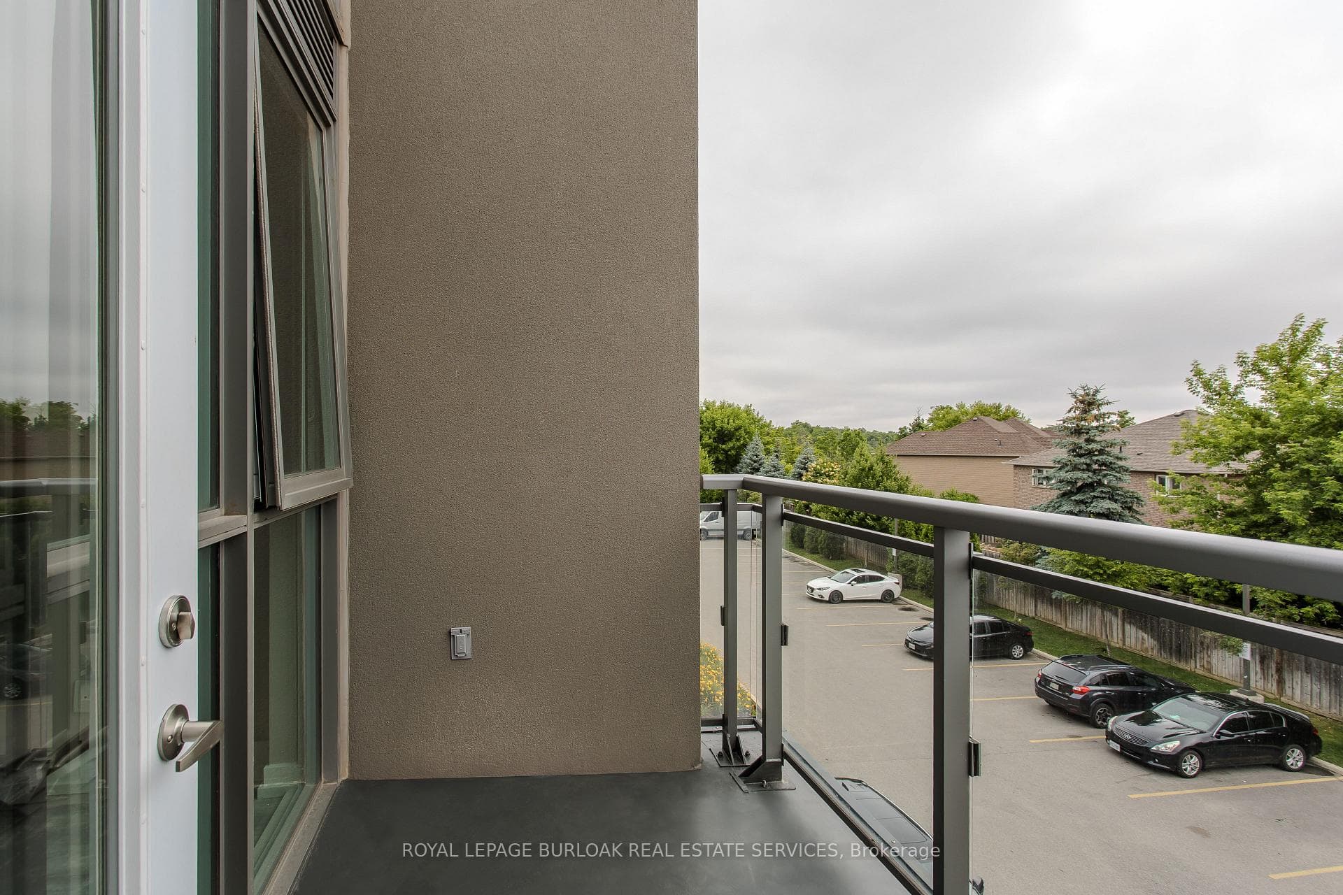5260 Dundas Street Unit C320 photo 19