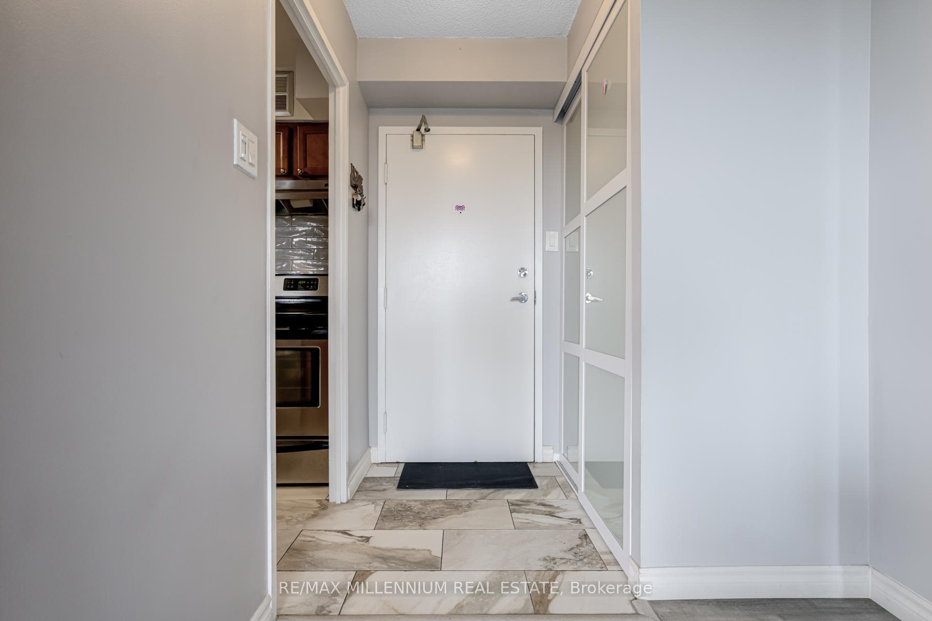 3077 Weston Road Unit 612 photo 4