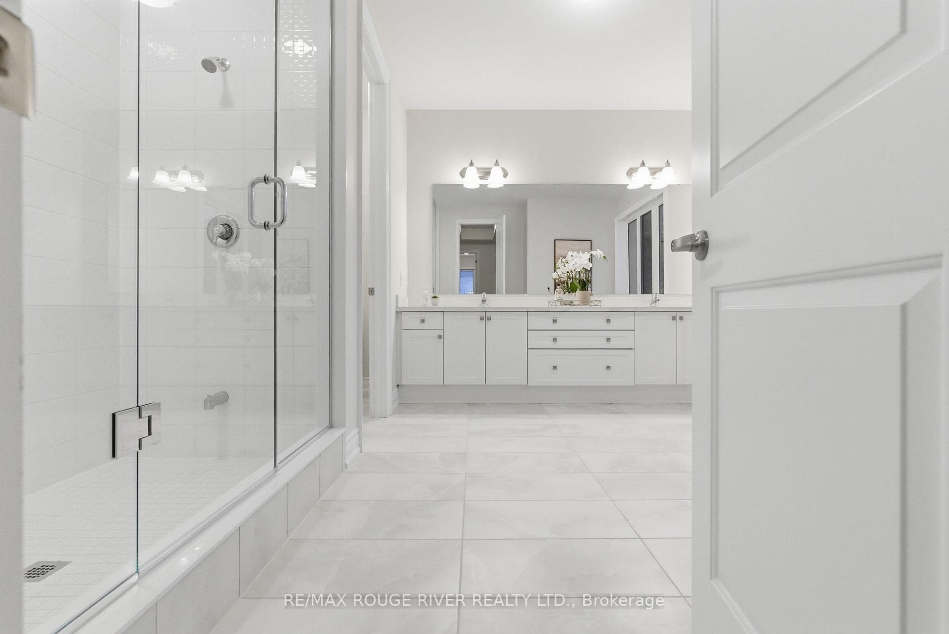 15 Brabin Circle photo 29
