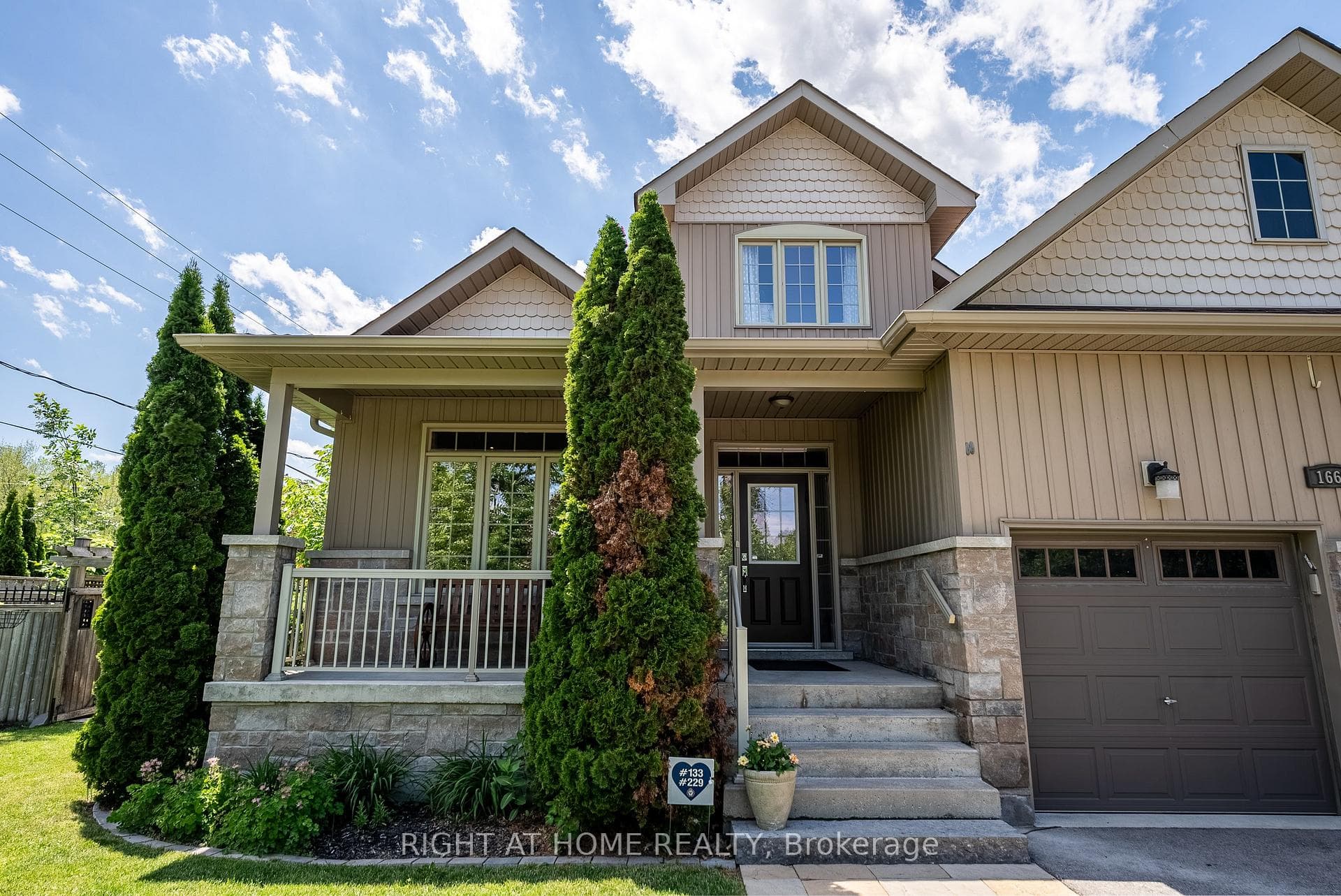 1660 Moyer Avenue photo 46