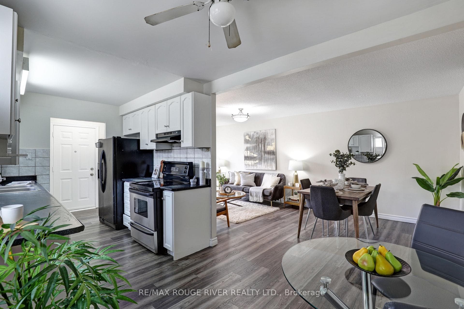 31 Unita Grove photo 21