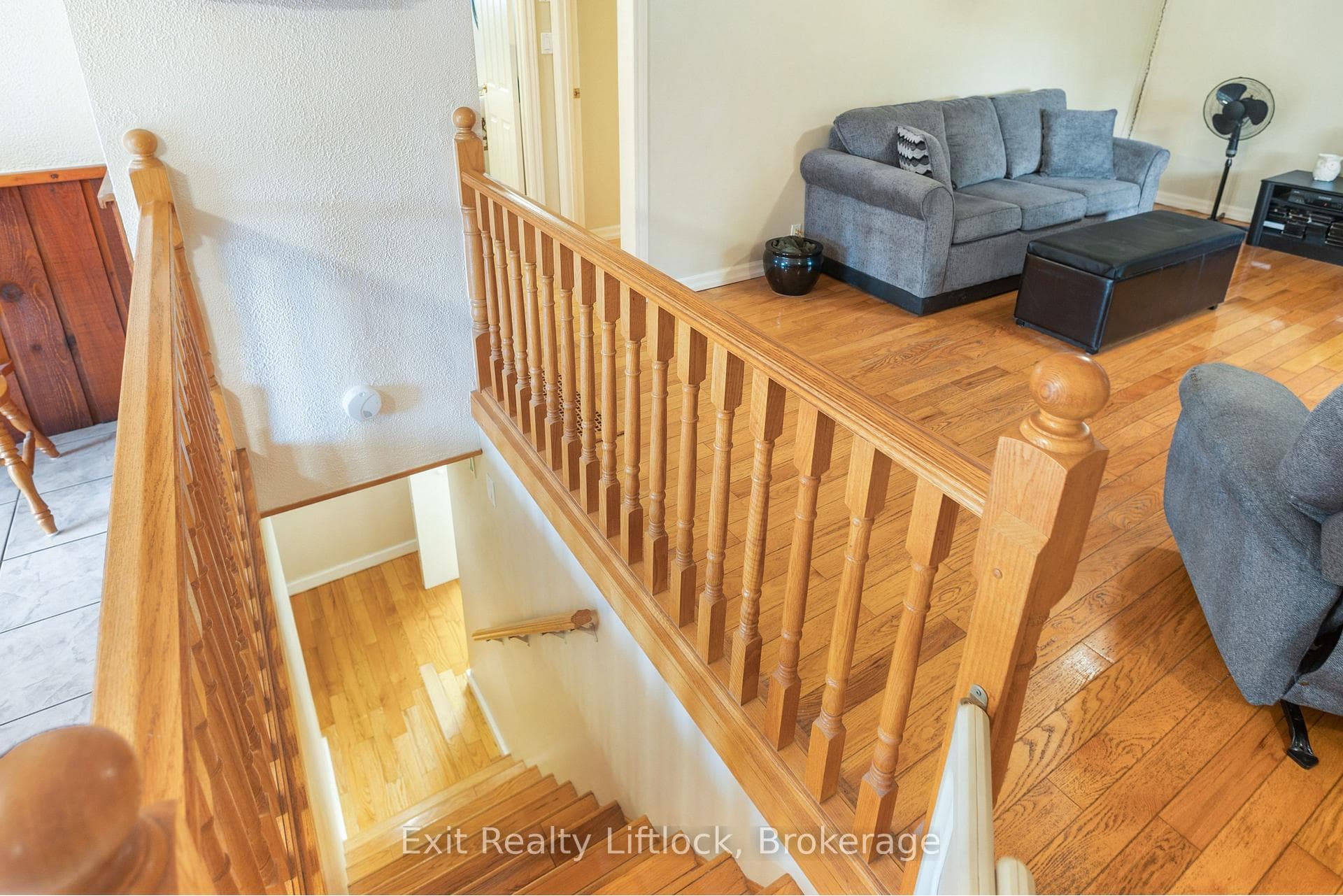 2 Edgewood Avenue photo 16