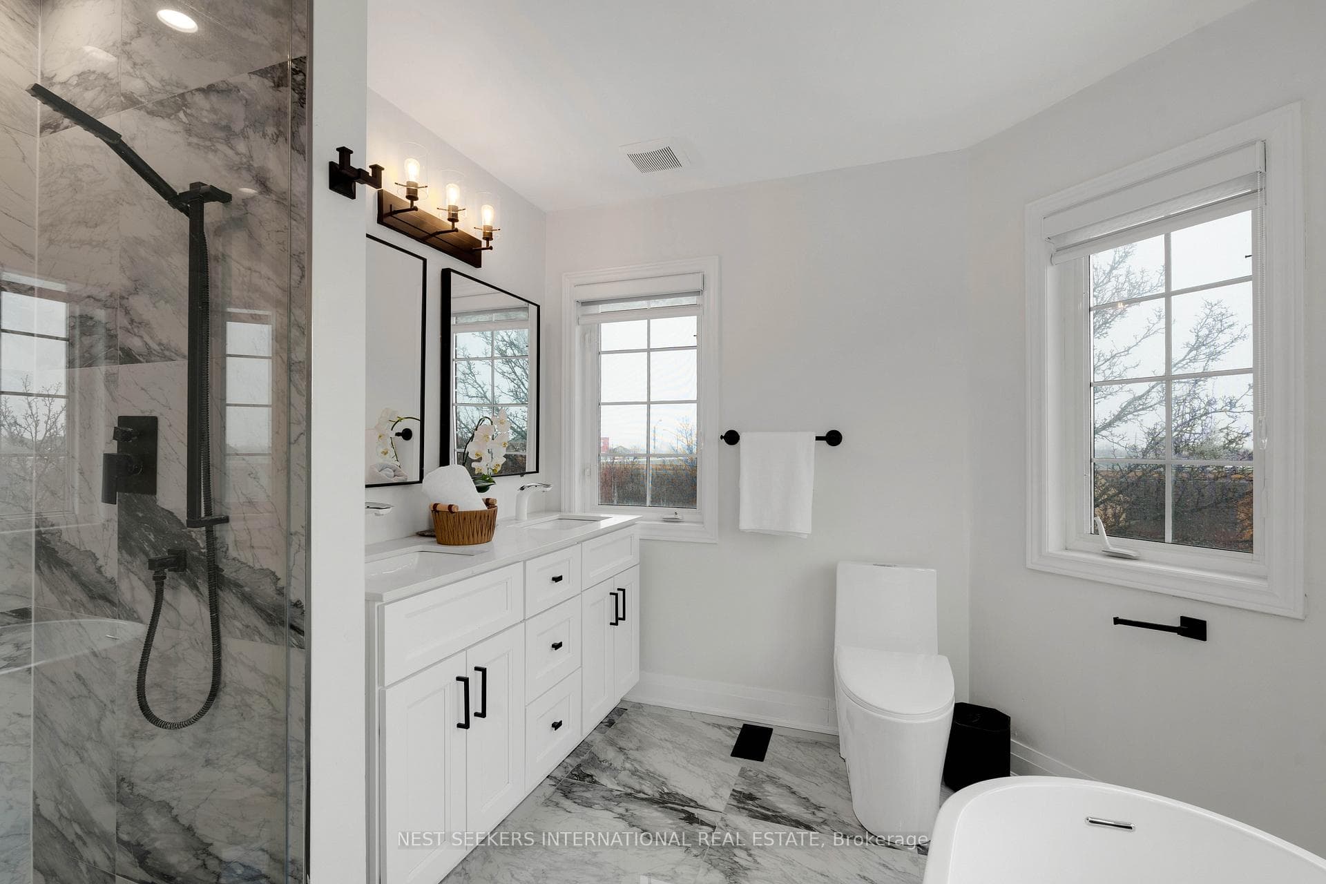 62 Legnano Crescent photo 22