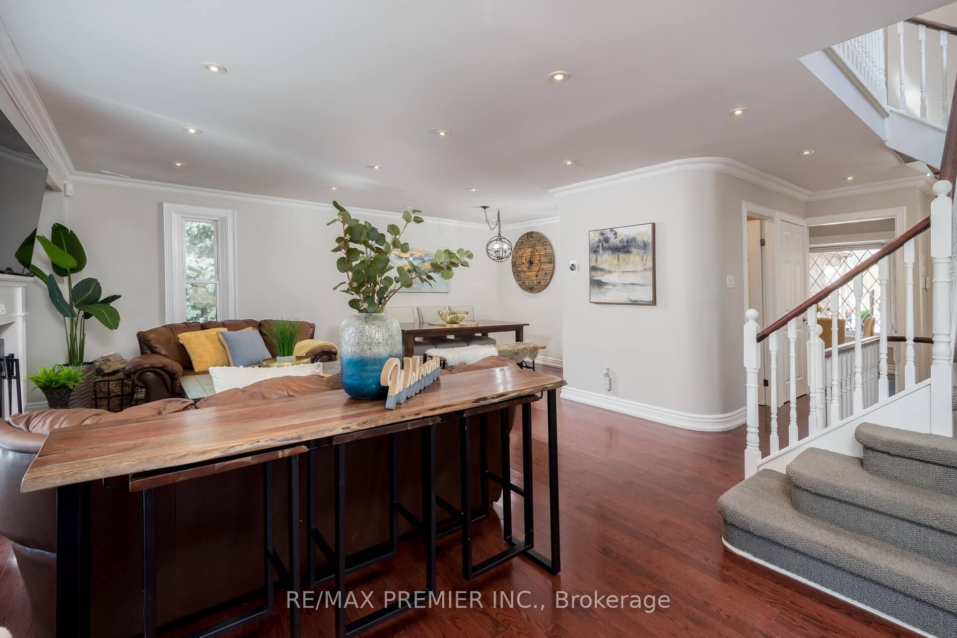 45 Park Drive photo 9